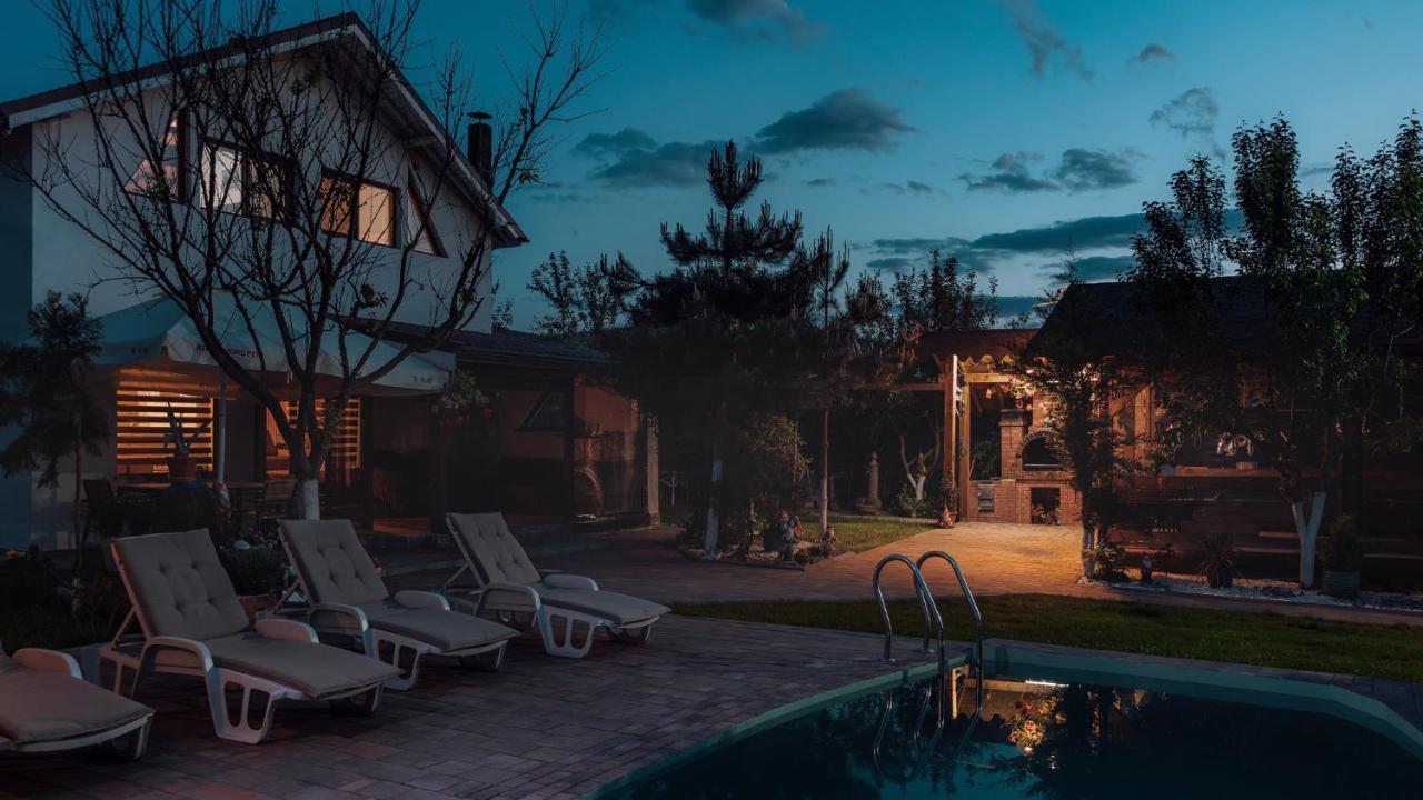 Casuta De Sub Deal - Ciubar Si Piscina Villa Magura  Dış mekan fotoğraf